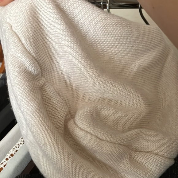 Lululemon Peace Sweater - Picture 7 of 7